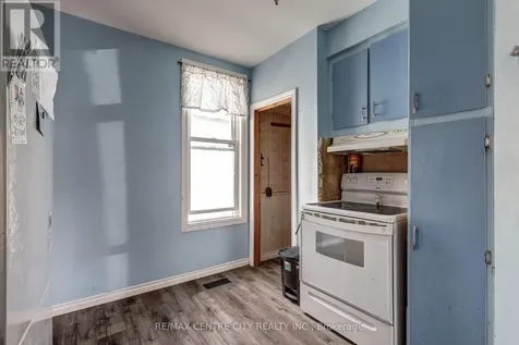 88 Flora Street St. Thomas ON N5P 2X6