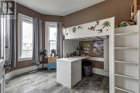 88 Flora Street St. Thomas ON N5P 2X6