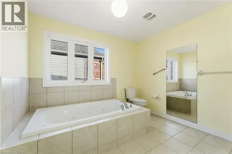 6537 St Michael Avenue Niagara Falls ON L2H 0C6