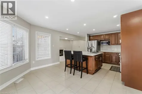 6537 St Michael Avenue Niagara Falls ON L2H 0C6