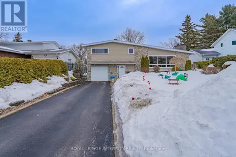 664 Glenhurst Crescent Ottawa ON K1J 7B7
