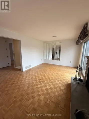 214 Fairglen Avenue Toronto (l'amoreaux) ON M1W 1B1