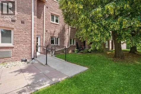 3050 Pinemeadow Drive Burlington ON L7M 3X5
