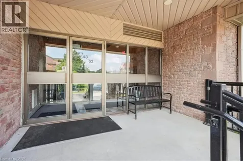 3050 Pinemeadow Drive Burlington ON L7M 3X5