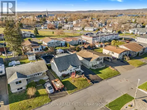 460 Theriault Street Hawkesbury ON K6A 1Z3