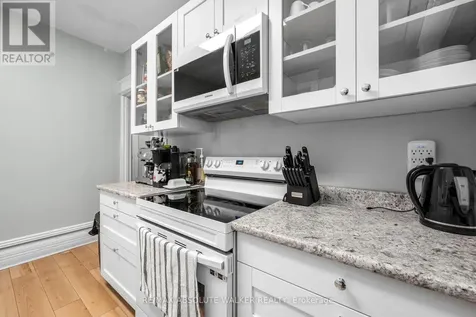141 Primrose Avenue Ottawa ON K1R 6M4