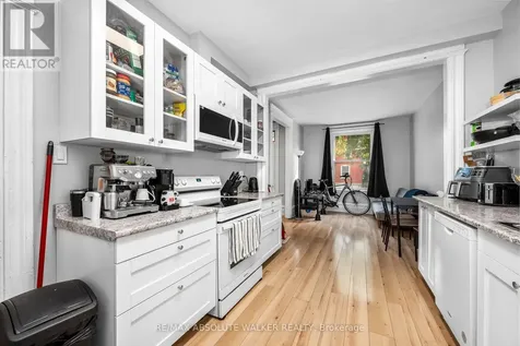 141 Primrose Avenue Ottawa ON K1R 6M4