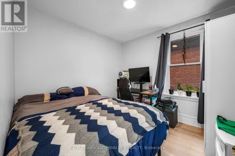 141 Primrose Avenue Ottawa ON K1R 6M4