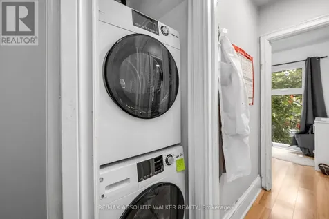 141 Primrose Avenue Ottawa ON K1R 6M4