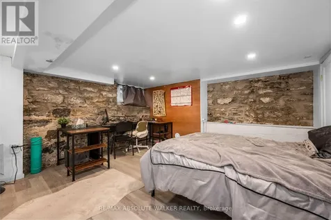 141 Primrose Avenue Ottawa ON K1R 6M4