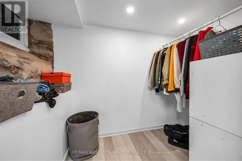 141 Primrose Avenue Ottawa ON K1R 6M4