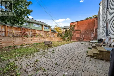 141 Primrose Avenue Ottawa ON K1R 6M4