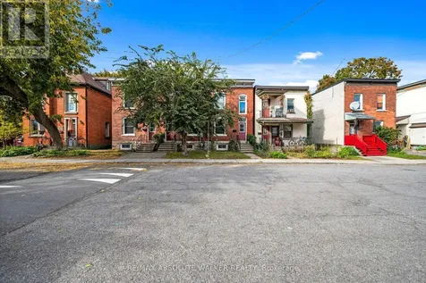 141 Primrose Avenue Ottawa ON K1R 6M4