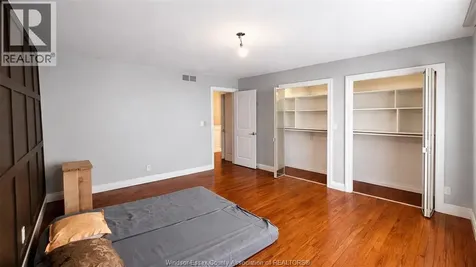 4585 Howard Avenue Windsor ON N9G 1P6