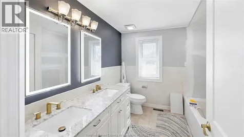 4585 Howard Avenue Windsor ON N9G 1P6