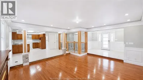 4585 Howard Avenue Windsor ON N9G 1P6