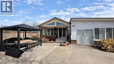 4585 Howard Avenue Windsor ON N9G 1P6