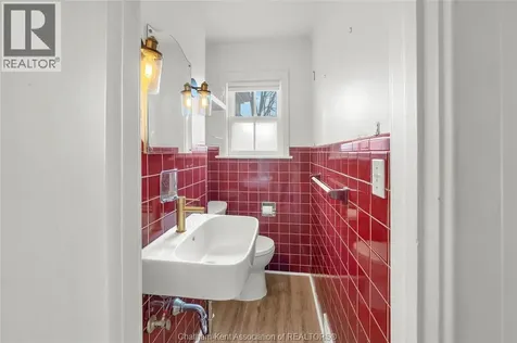 124 Llydican Avenue Chatham ON N7L 3E8
