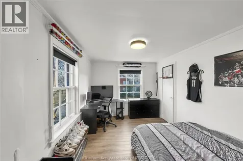 124 Llydican Avenue Chatham ON N7L 3E8