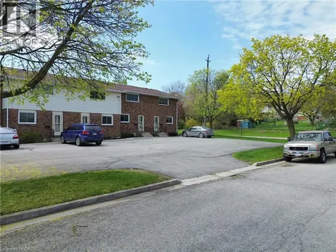 10 Montclair Crescent Simcoe ON N3Y 4R9
