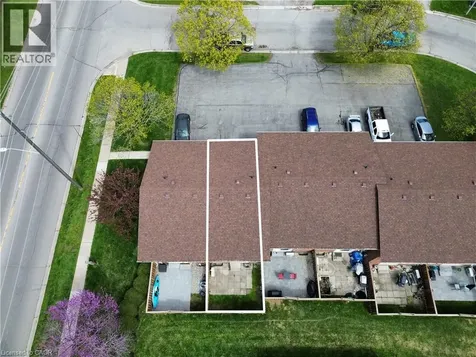 10 Montclair Crescent Simcoe ON N3Y 4R9
