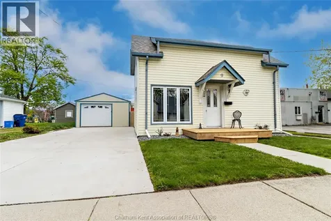 9 Woods Street Chatham ON N7L 3P9