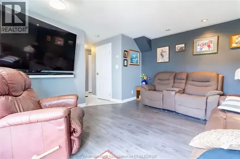 9 Woods Street Chatham ON N7L 3P9