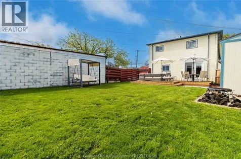 9 Woods Street Chatham ON N7L 3P9