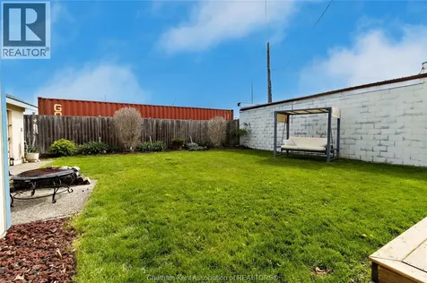 9 Woods Street Chatham ON N7L 3P9