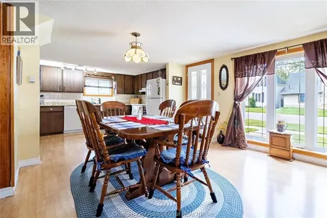 9 Woods Street Chatham ON N7L 3P9
