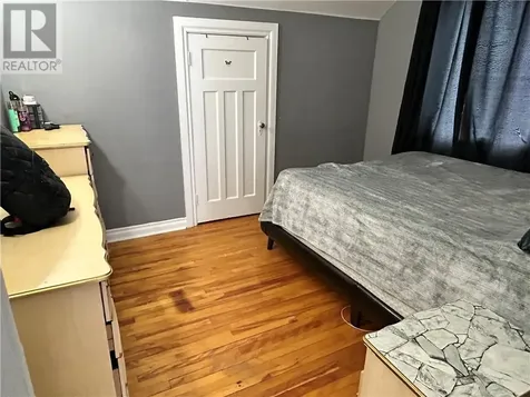 13 Sixth Avenue Levack ON P0M 2C0