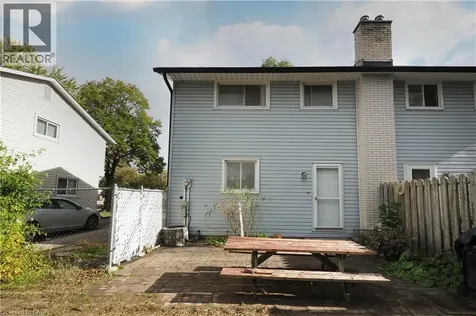 10 Balfour Crescent Kitchener ON N2C 1Z5