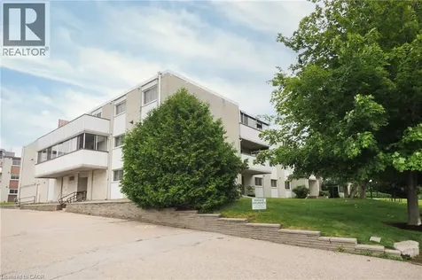 6 Walton Avenue Kitchener ON N2C 2B5