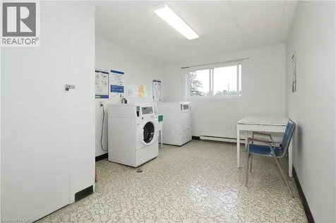6 Walton Avenue Kitchener ON N2C 2B5