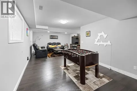 1280 Eastlawn Windsor ON N8S 3J1