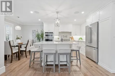 37 Parkholm Avenue Guelph (st. George's) ON N1E 2S4