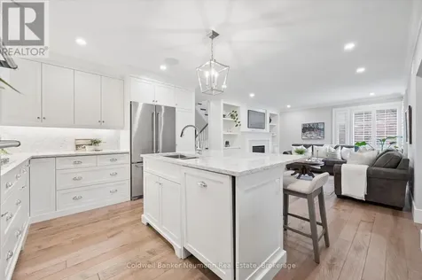 37 Parkholm Avenue Guelph (st. George's) ON N1E 2S4