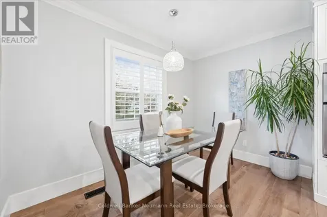 37 Parkholm Avenue Guelph (st. George's) ON N1E 2S4