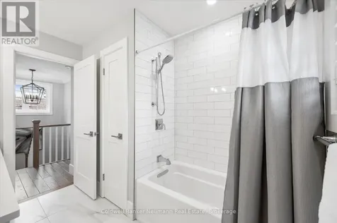 37 Parkholm Avenue Guelph (st. George's) ON N1E 2S4