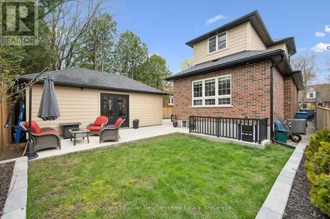 37 Parkholm Avenue Guelph (st. George's) ON N1E 2S4