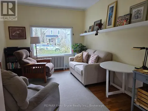 648 9th Street East Owen Sound ON N4K 1P7
