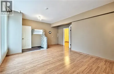 1476 Barton Street East Hamilton ON L8H 2W9