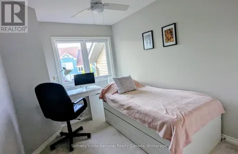 23 Gregory Avenue Collingwood ON L9Y 0Z5
