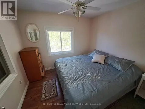 4 Pinewood Drive Tiny ON L0L 2T0