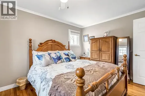 9900 Lake Road Lambton Shores ON N0N 1J1