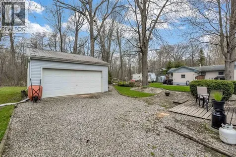 9900 Lake Road Lambton Shores ON N0N 1J1