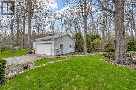 9900 Lake Road Lambton Shores ON N0N 1J1