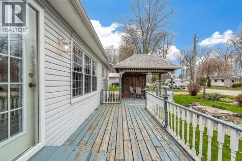9900 Lake Road Lambton Shores ON N0N 1J1