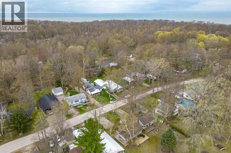 9900 Lake Road Lambton Shores ON N0N 1J1