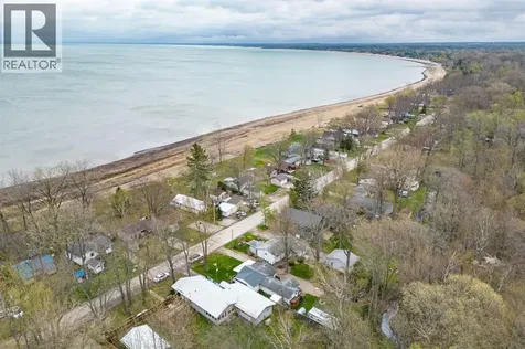 9900 Lake Road Lambton Shores ON N0N 1J1